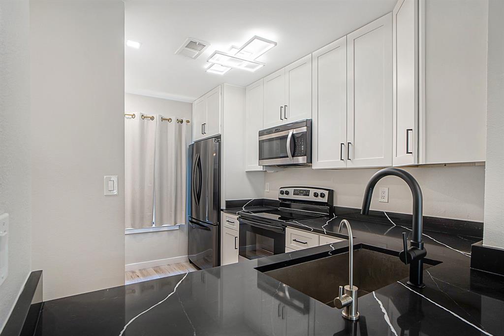 Mesquite Ridge Twnhs Add - Residential