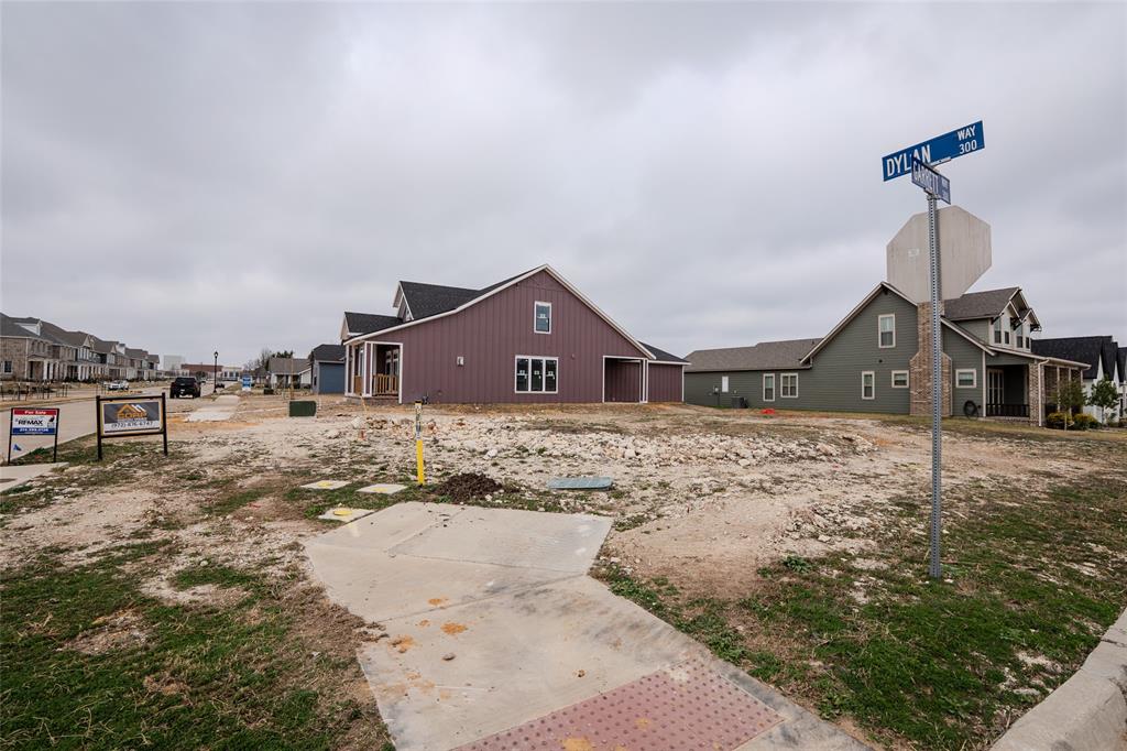 Midtowne Ph 9 - Land