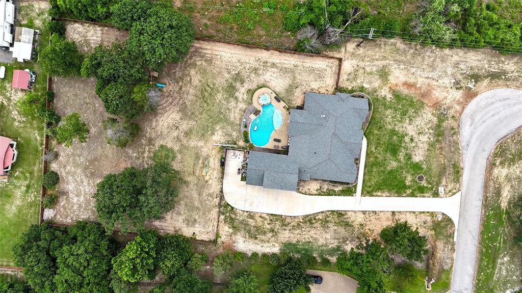 4999 Lago Vista Drive