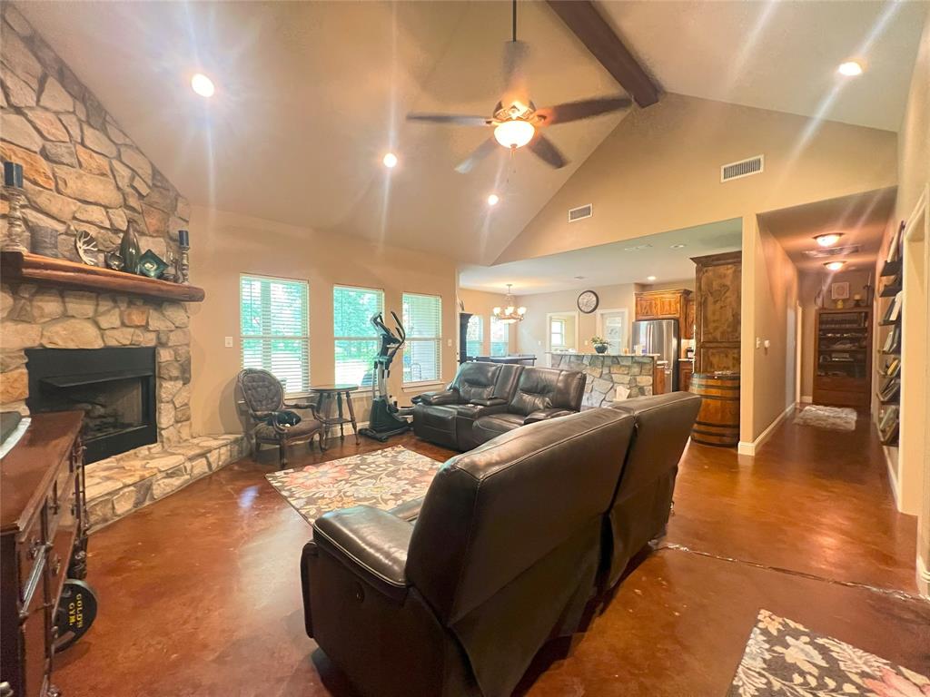 281 County Road 3646