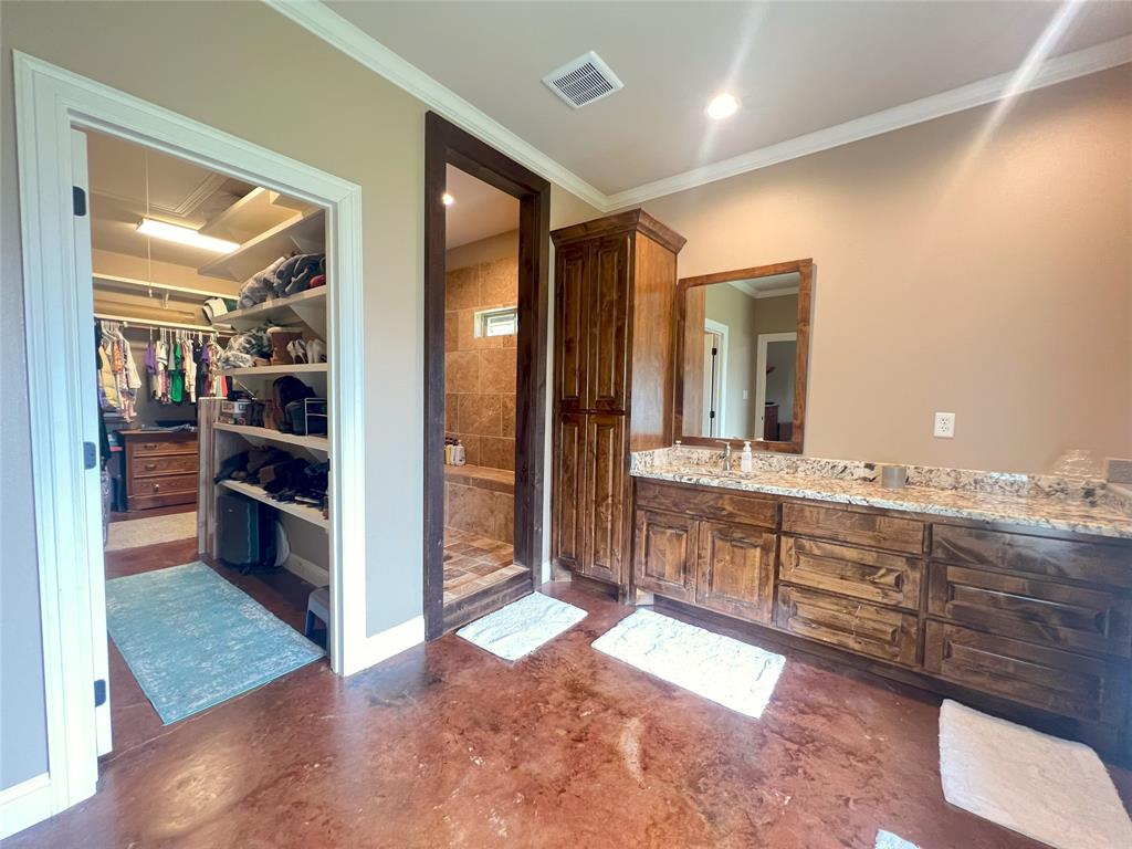 TARRANT CREEK ESTATES - Residential