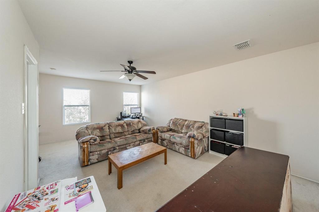 Silhouette Ph 1 - Residential Lease