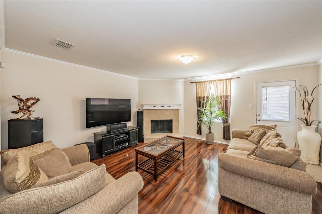 Silhouette Ph 1 - Residential Lease