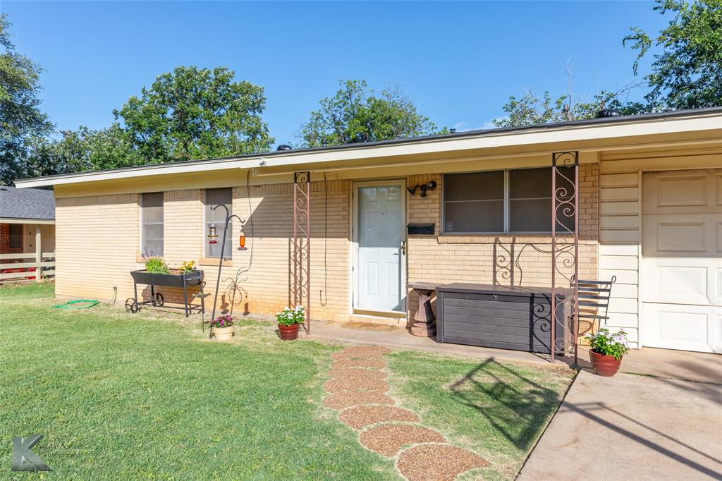 2618 Rountree Drive