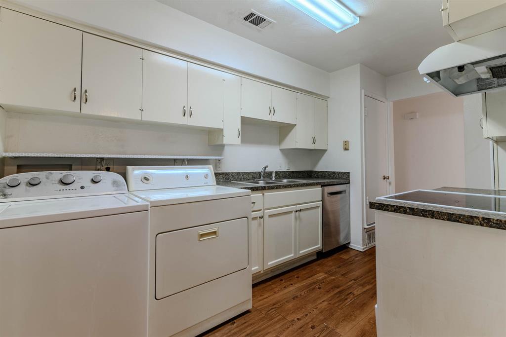 Plymouth Park North 05 - Residential