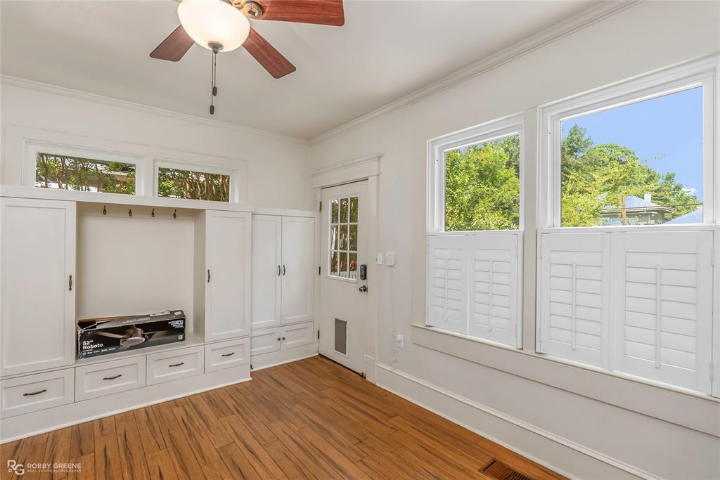 Shreveport, Louisiana 71104, United States, 4 Bedrooms Bedrooms, ,2 BathroomsBathrooms,Residential,Active,205365