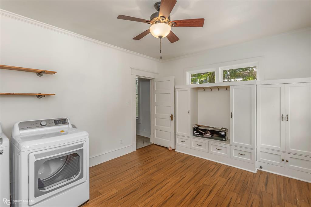 Shreveport, Louisiana 71104, United States, 4 Bedrooms Bedrooms, ,2 BathroomsBathrooms,Residential,Active,205365