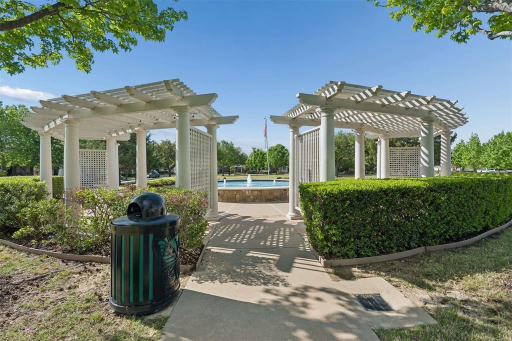 Home Town Nrh West - Residential