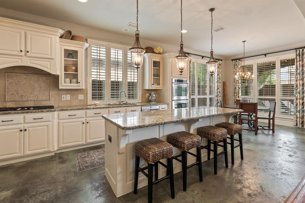 8016 Blue Hole Court