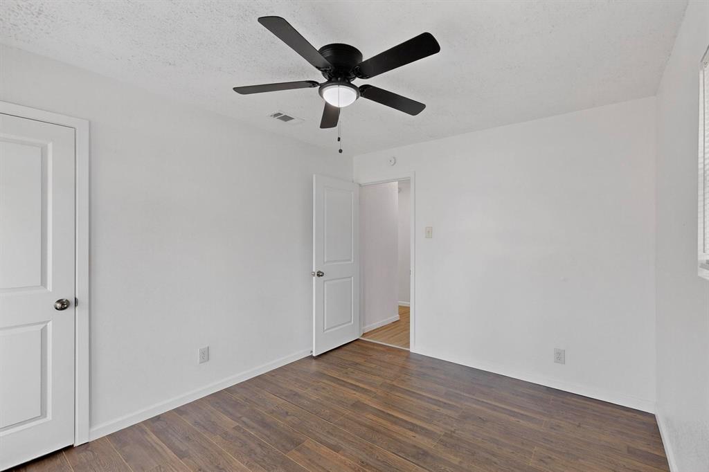 Skyline 04 - Residential