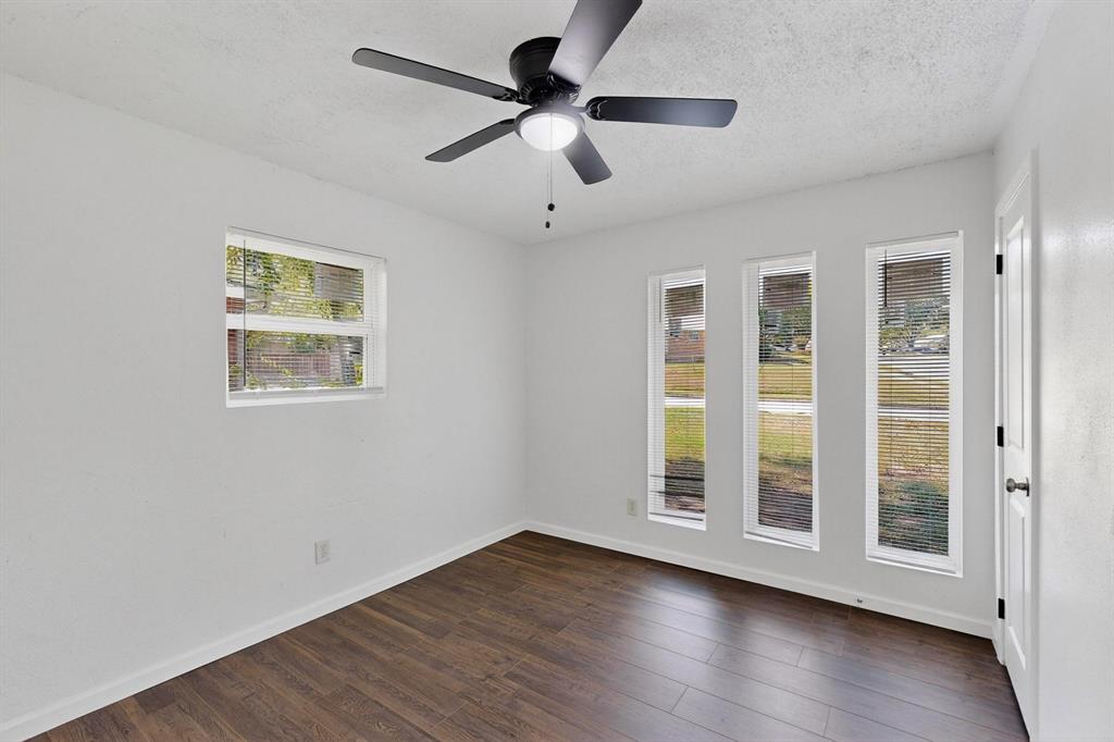 Skyline 04 - Residential