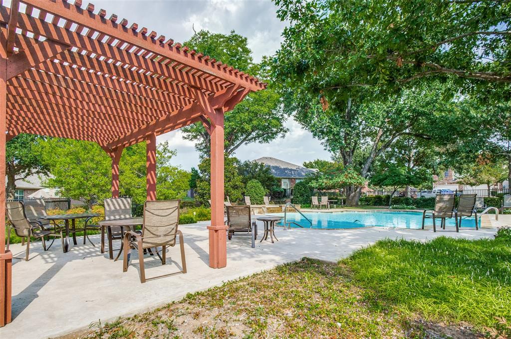 Pasquinellis Glenridge Estates - Residential