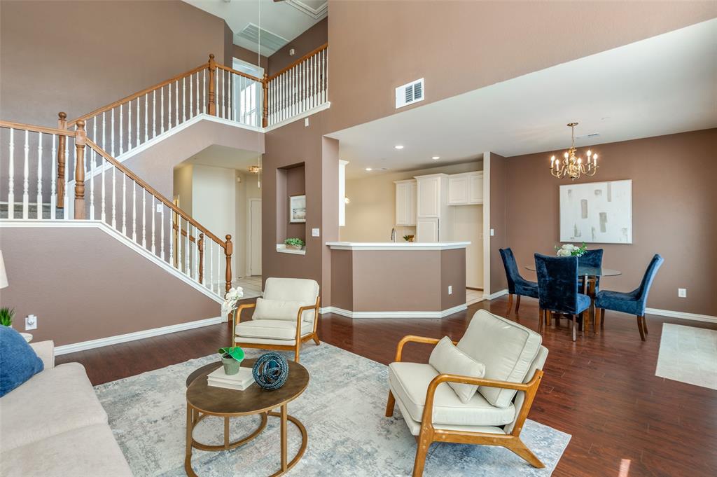 908 Englewood Lane