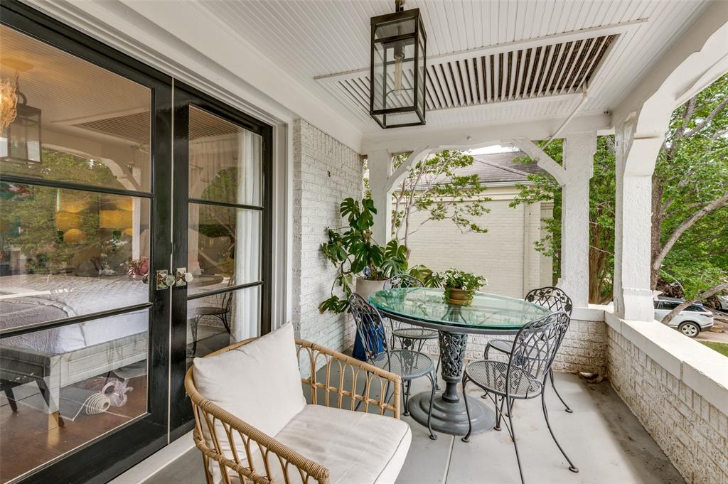 Preston Place 02 - Residential Income