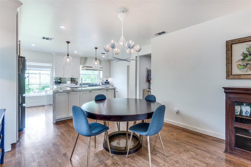 Preston Place 02 - Residential Income