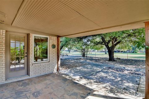 A home in Granbury