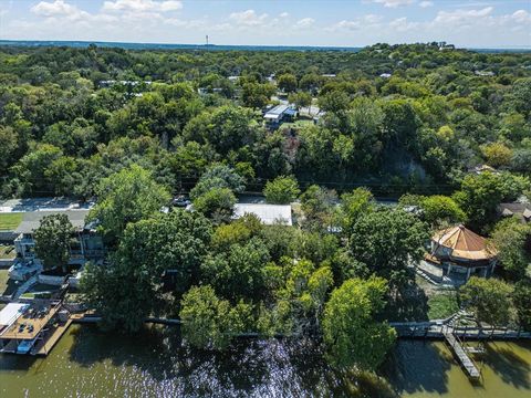 A home in Granbury