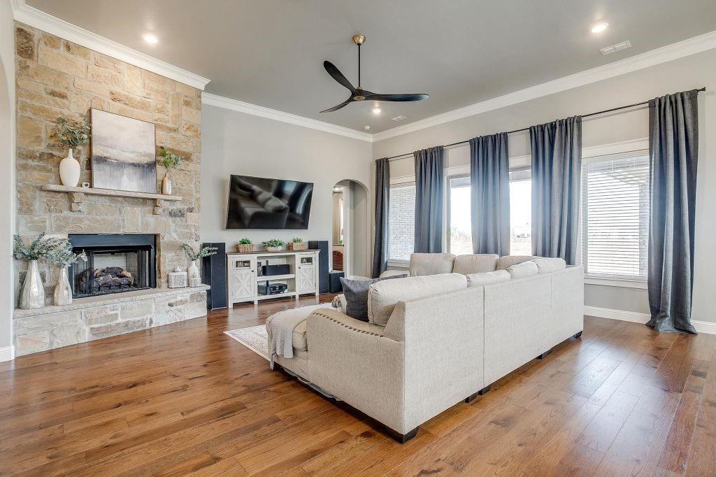 2729 River Path Court