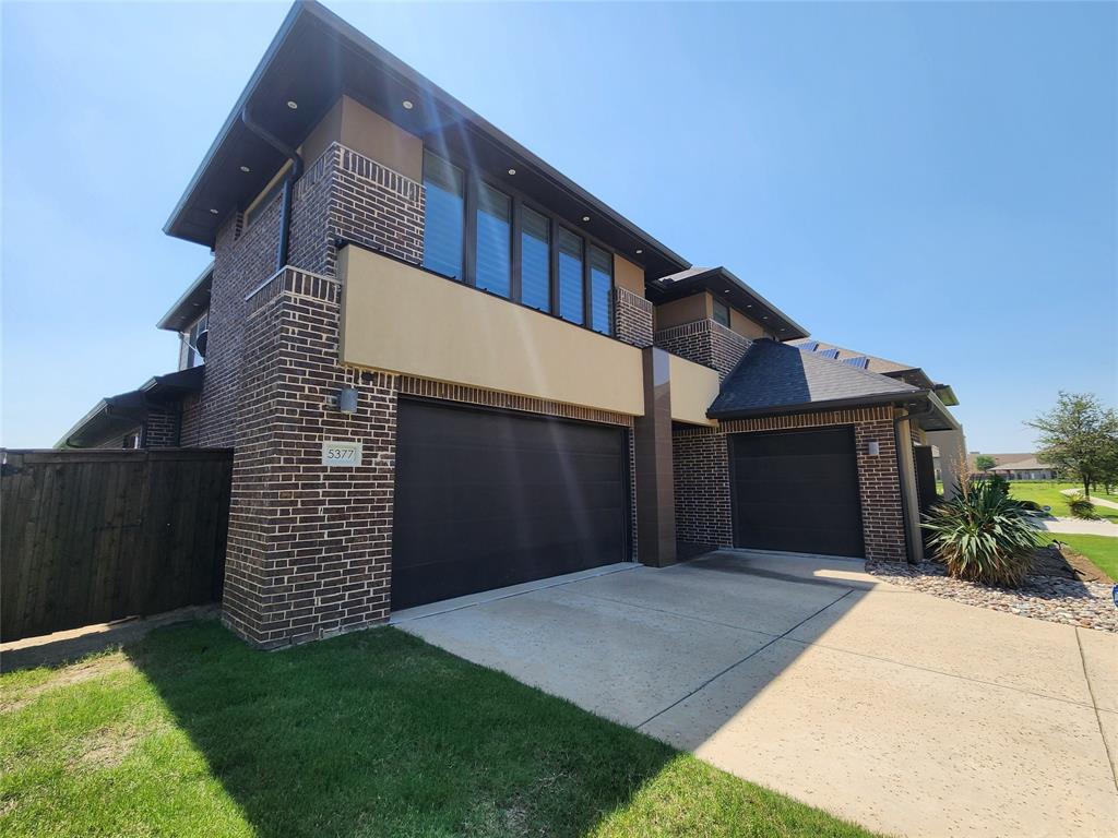 5377 Randwick Trail