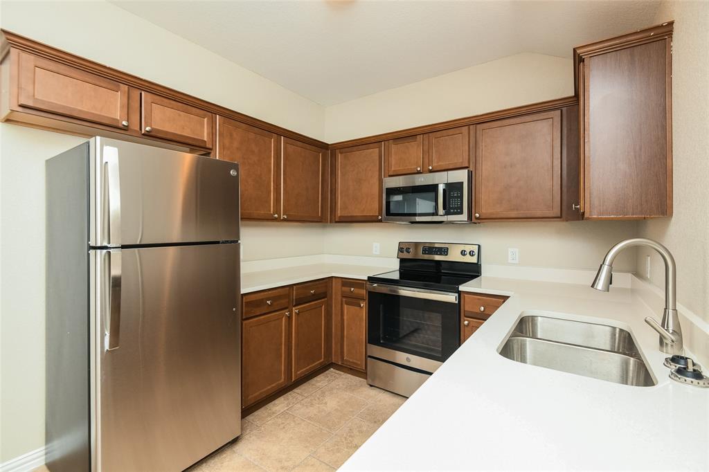 Windsor Park Sub - Residential Lease