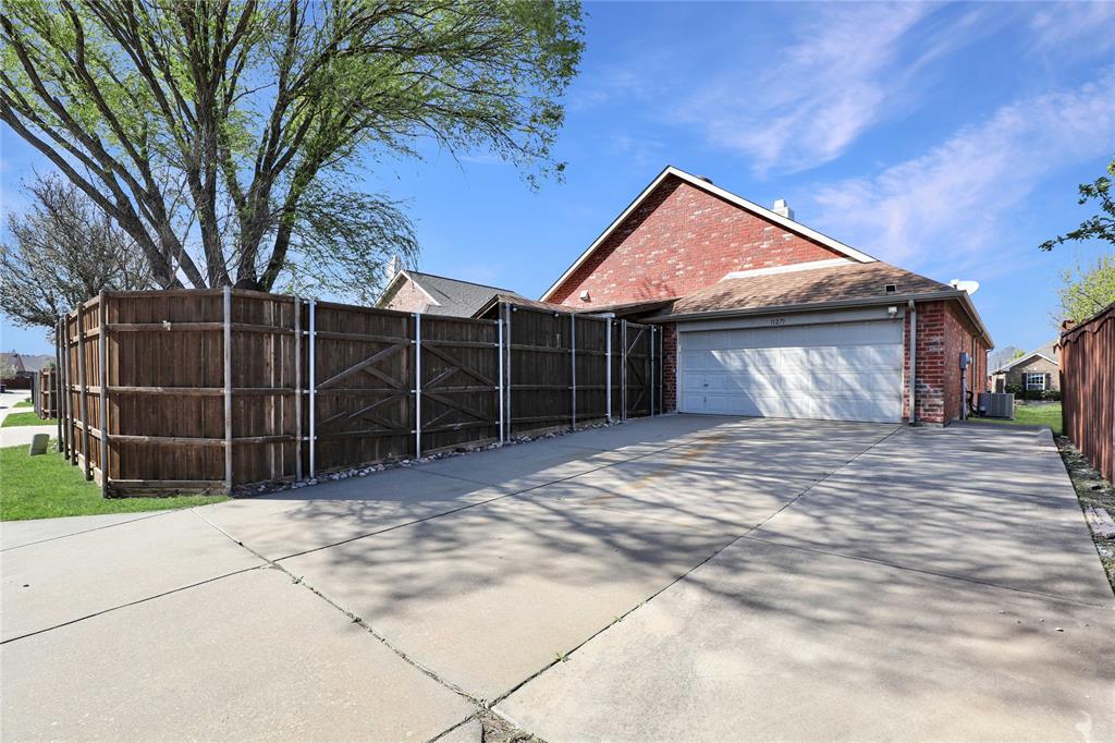 11279 Snyder Drive