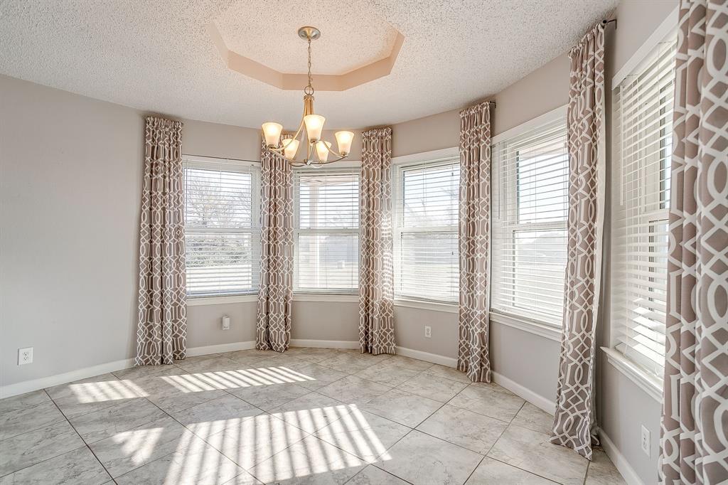 407 Llano Court