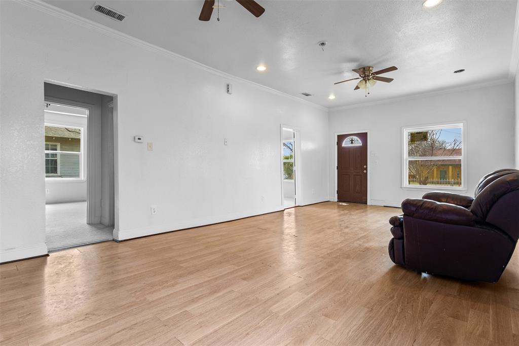 Mount Auburn - Residential