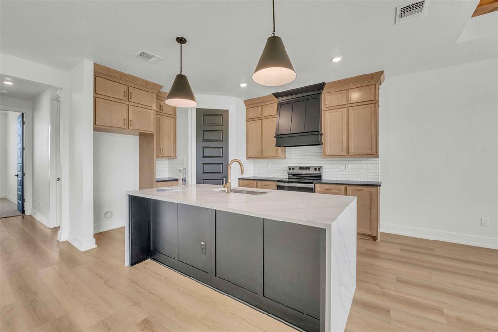 Rosenthal Estates - Residential