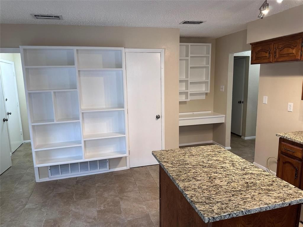 Photo of 2005 Glencrest Lane, Garland, TX 75040 (MLS # 21251847)