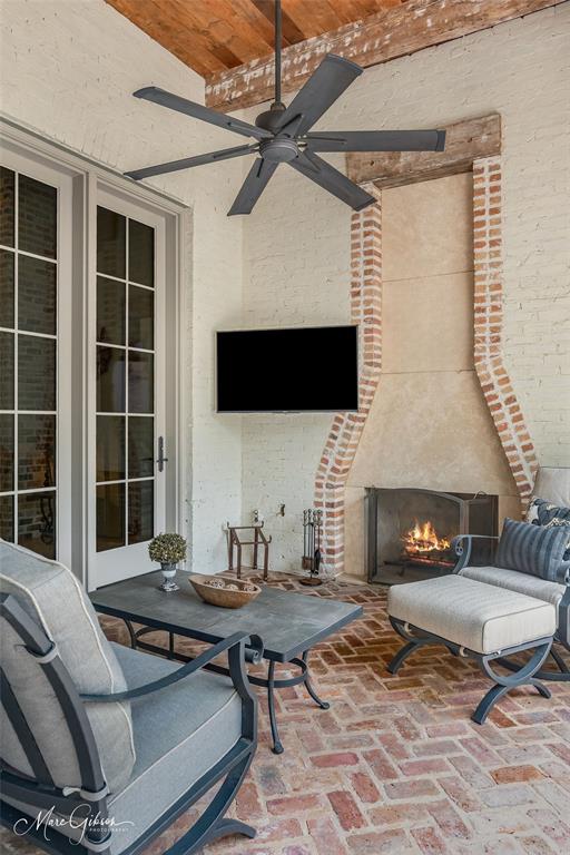 Esplanade - Residential