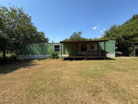 2014 Spring Court Azle TX 76020