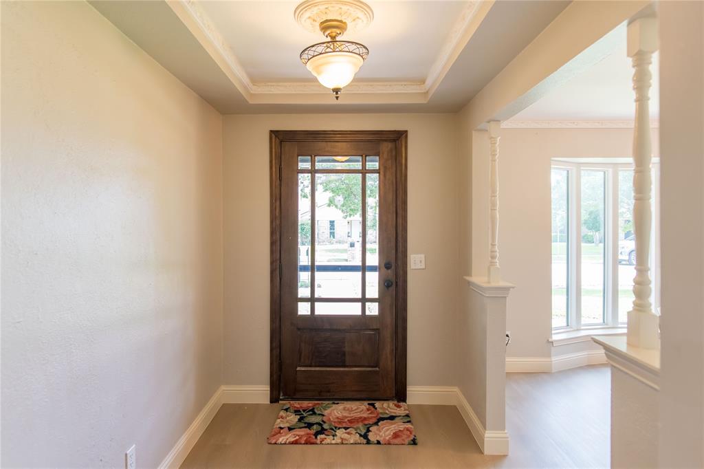 2725 Regal Road