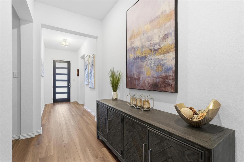 1864 Everglades Drive