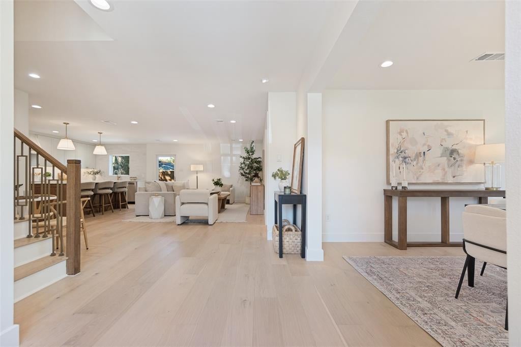 10649 Longmeadow Drive
