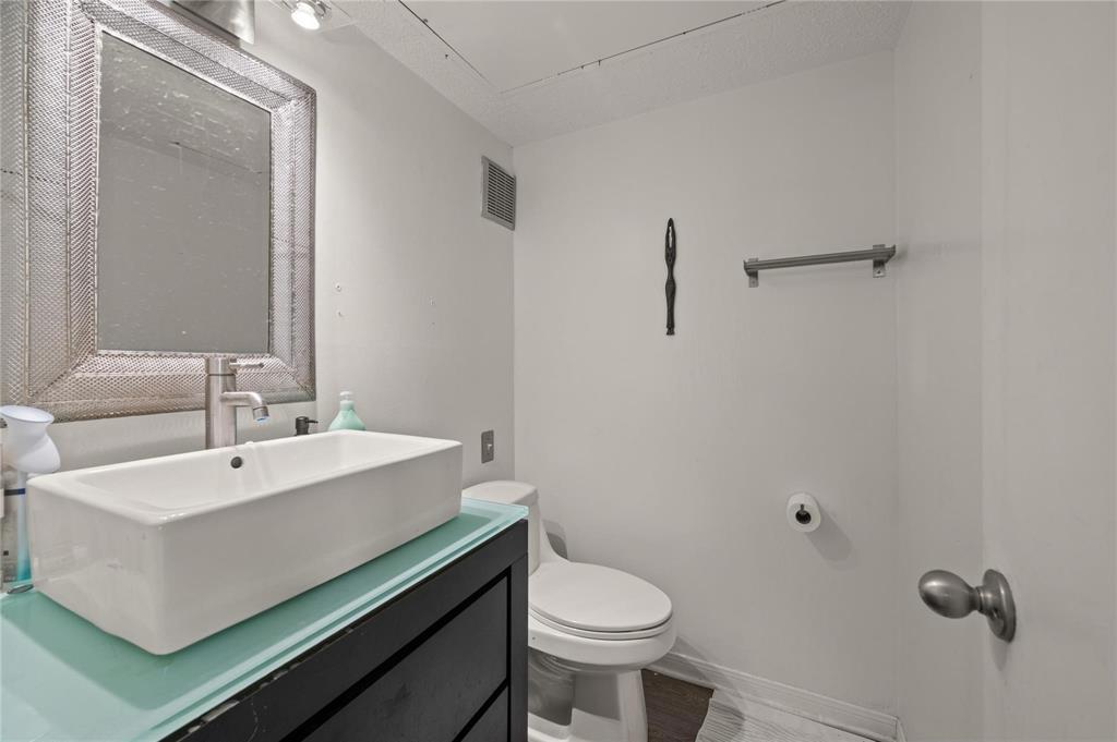 Woodhaven Twnhse Rev - Residential