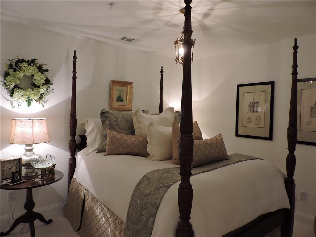 Symphony At Stonebridge - Residential Lease