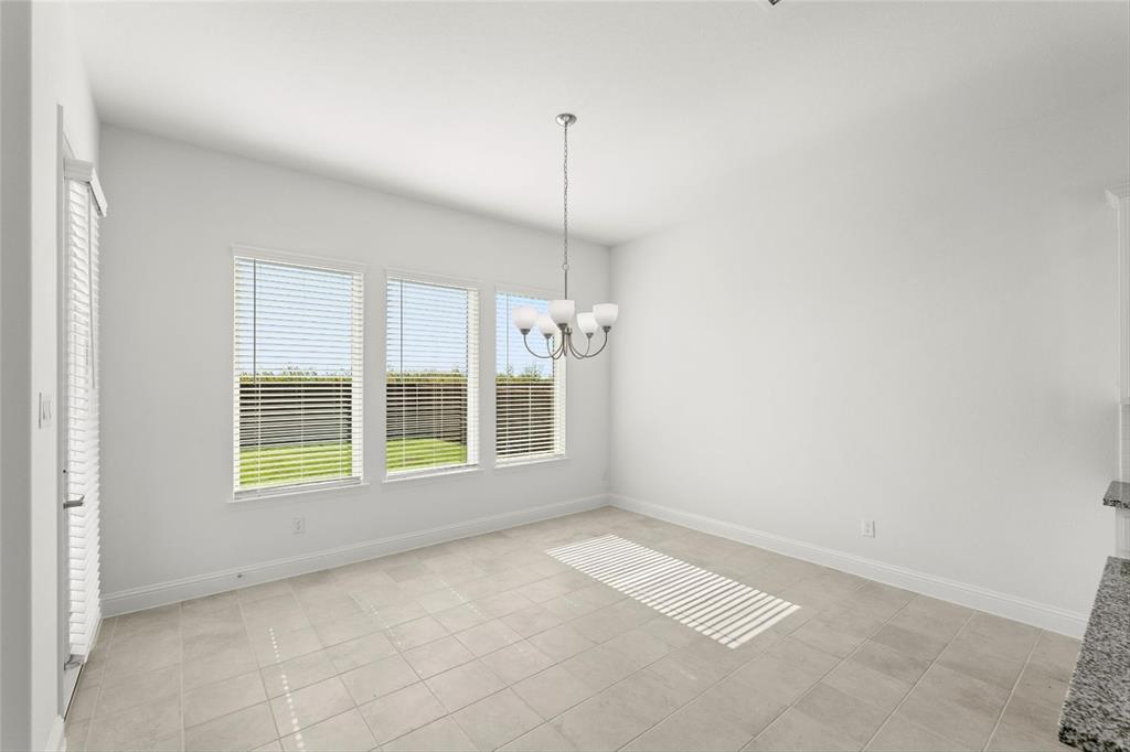 Lake Breeze - Residential