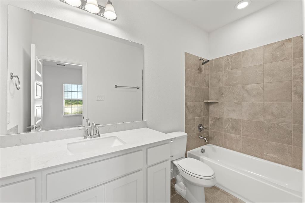 Lake Breeze - Residential