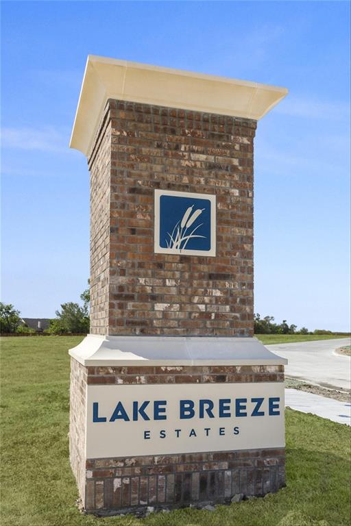 Lake Breeze - Residential