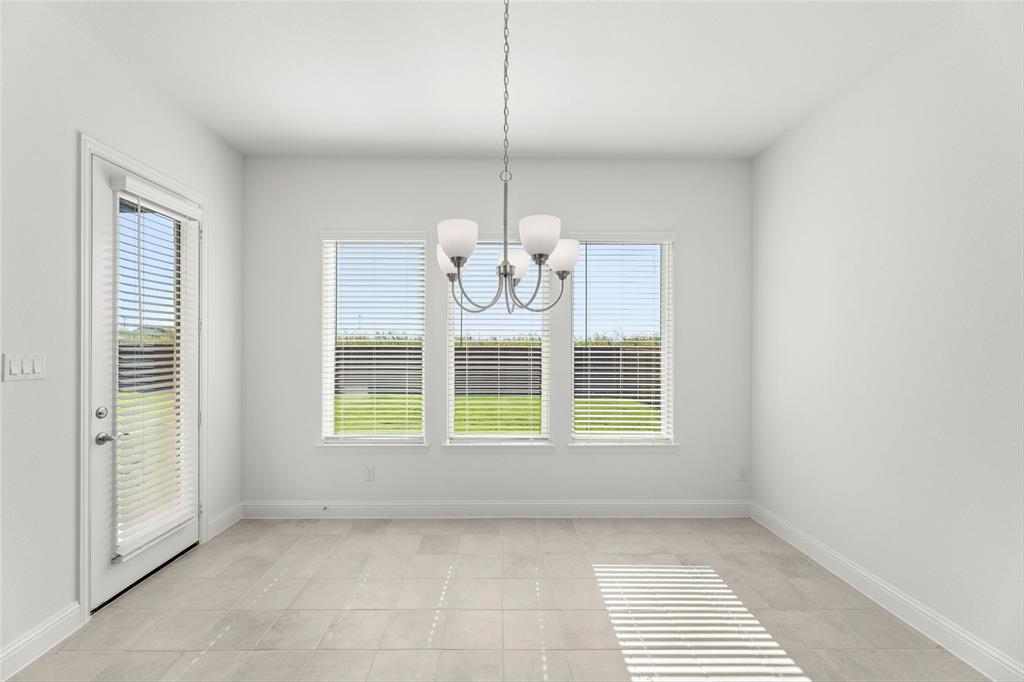 Lake Breeze - Residential