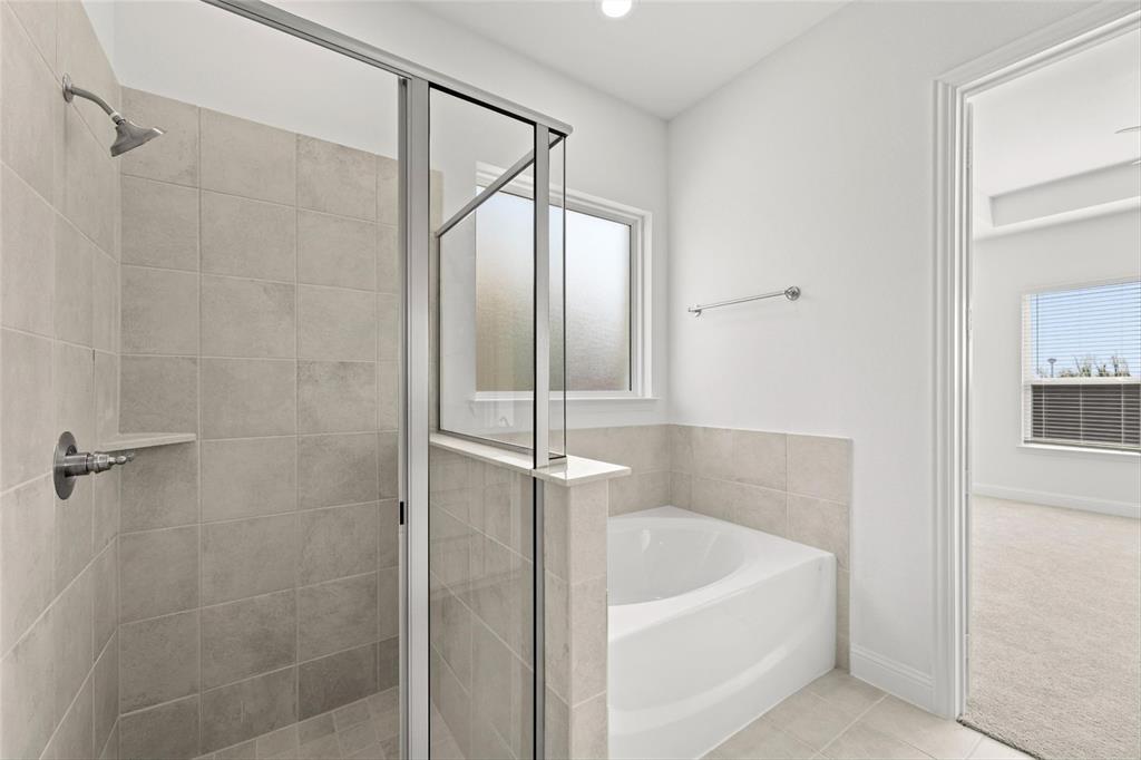 Lake Breeze - Residential