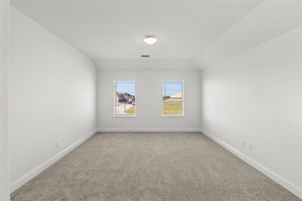 Lake Breeze - Residential