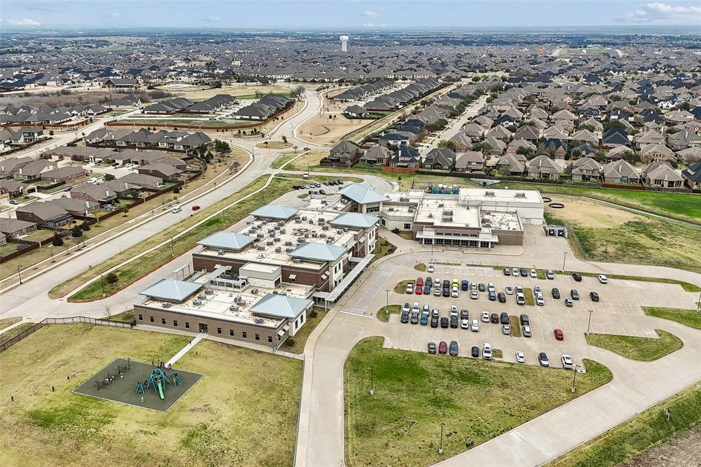 Devonshire Village 13a - Residential