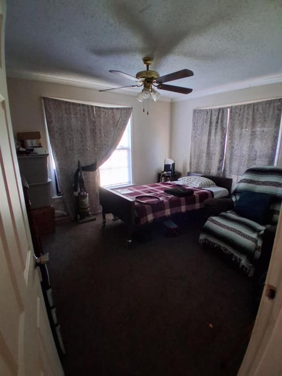 1015 E Morphy Street