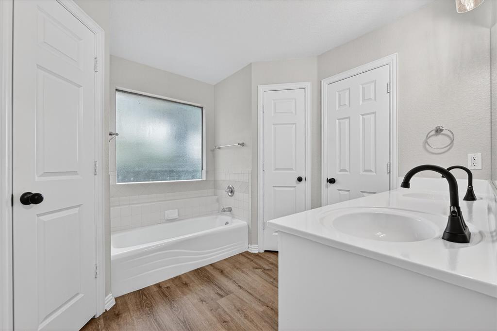 Runaway Bay - Residential