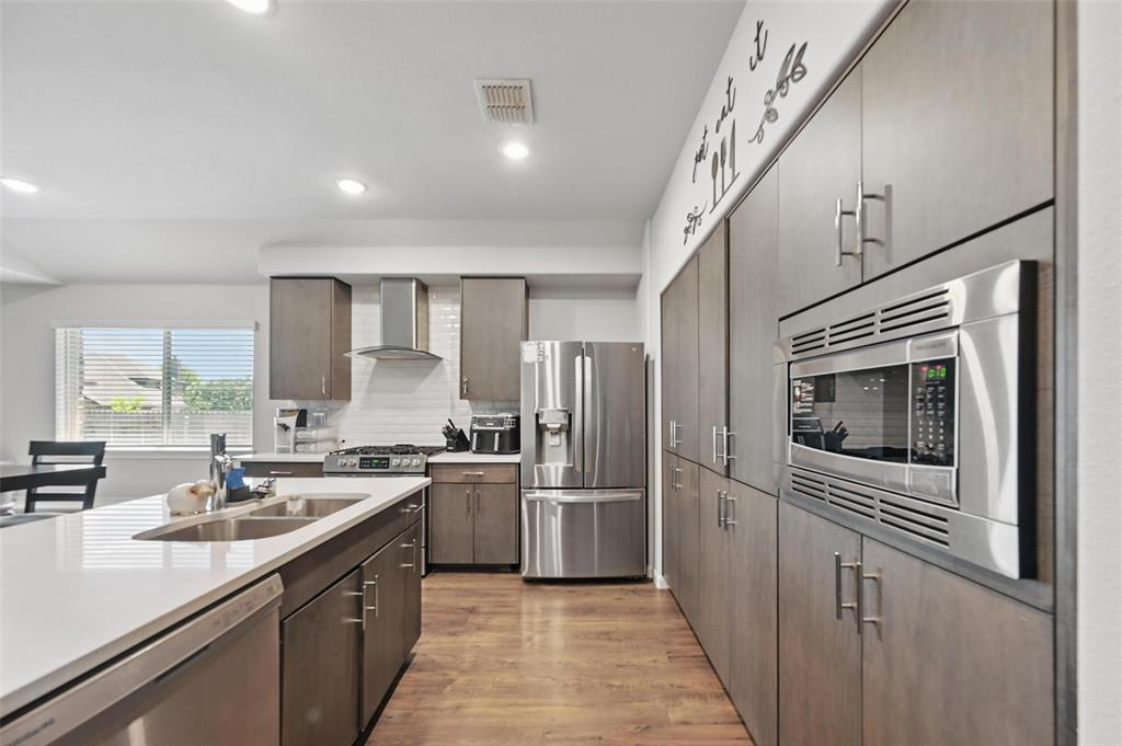 3812 Wheatland Trail