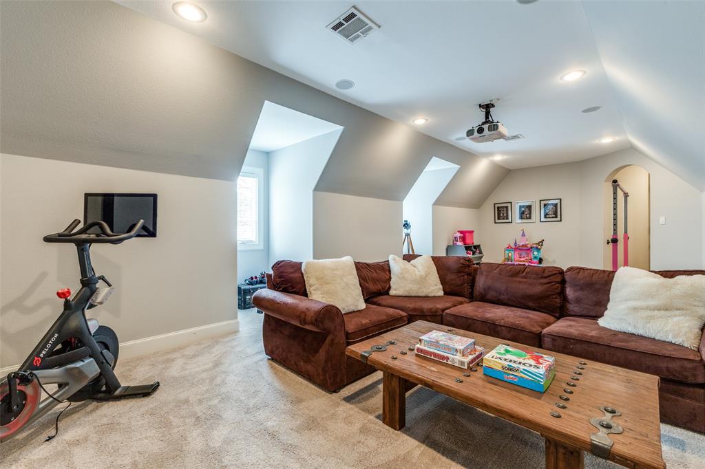 Bob-O-Links Downs Sec 02 - Residential