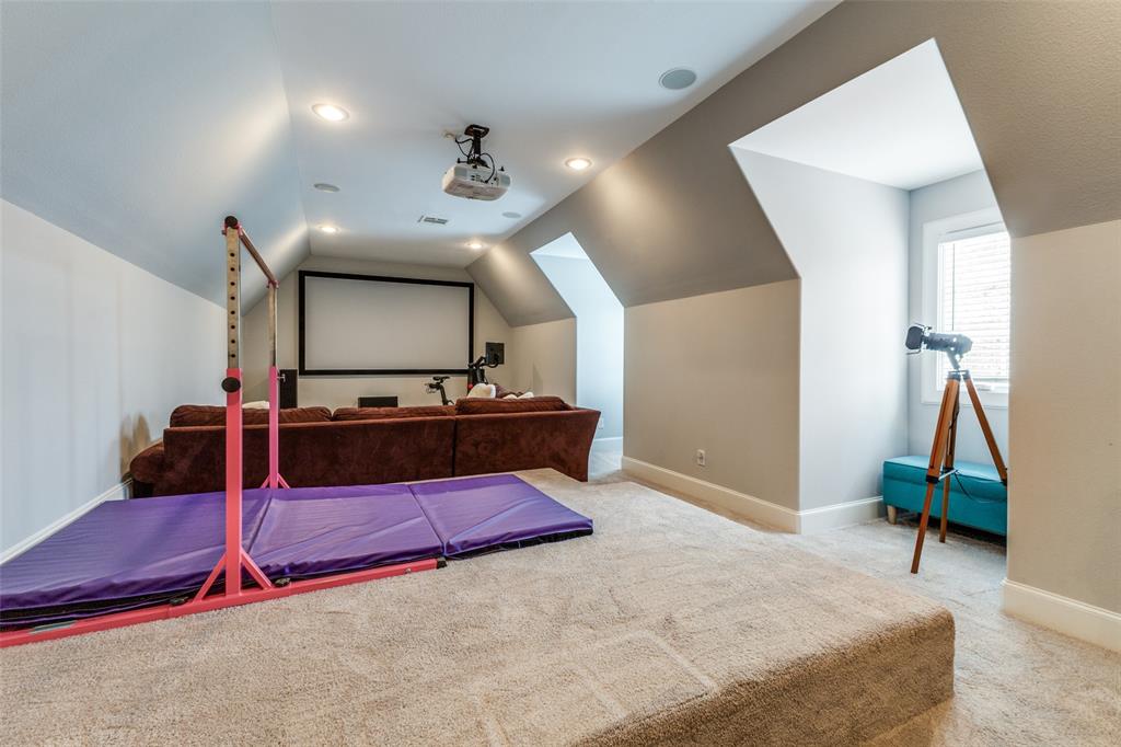 Bob-O-Links Downs Sec 02 - Residential