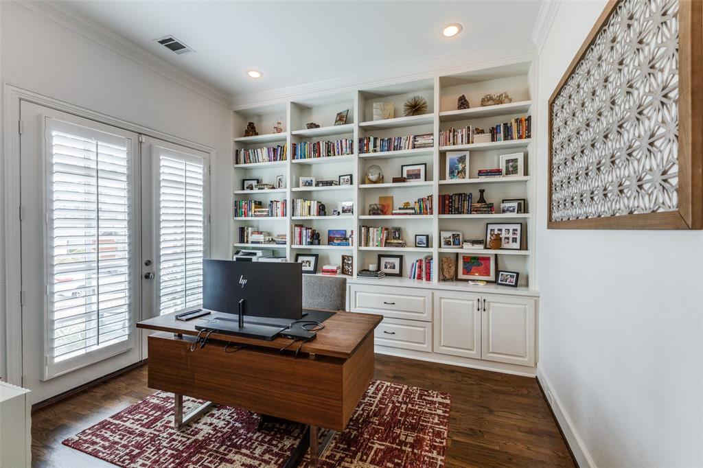 Bob-O-Links Downs Sec 02 - Residential