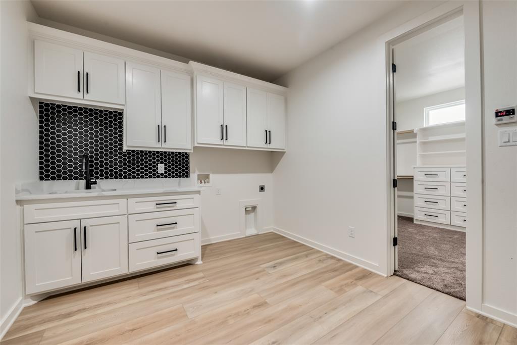 A White #941 Add - Residential